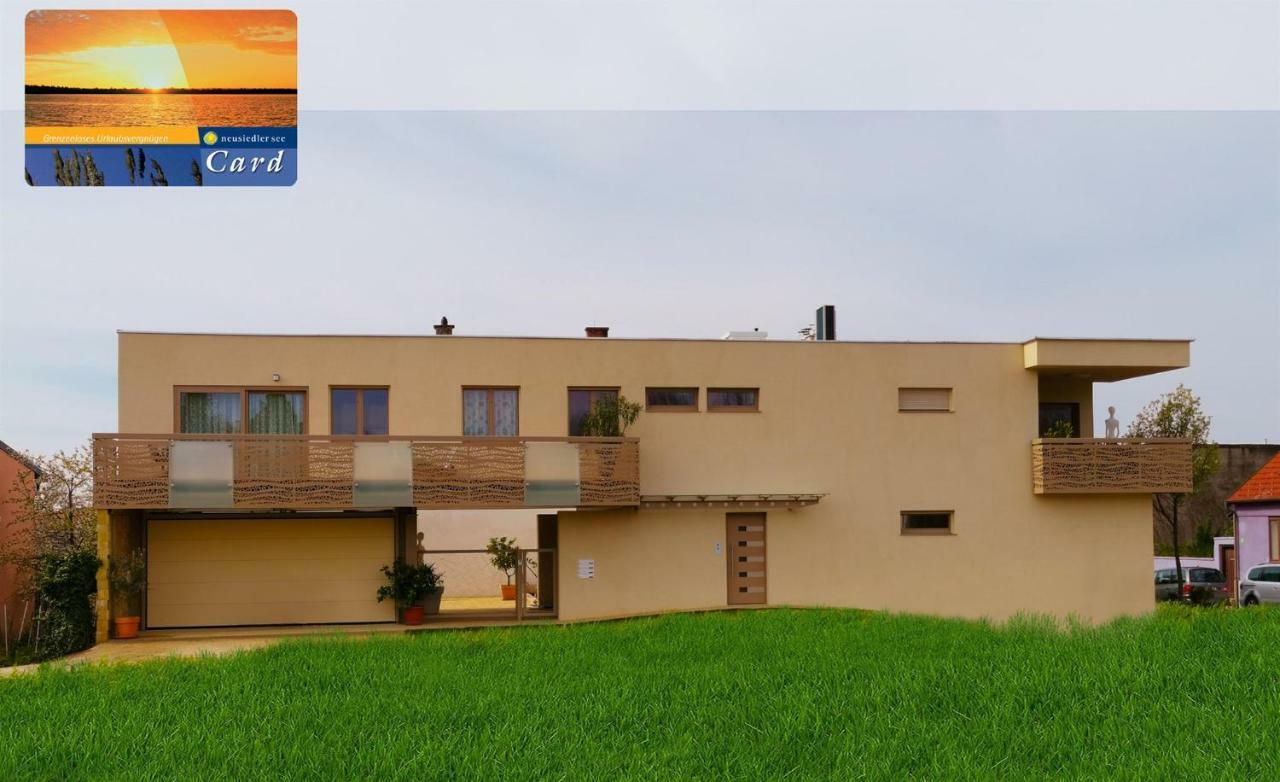 Pannonia Appartements Нойзидл ам Зее Екстериор снимка