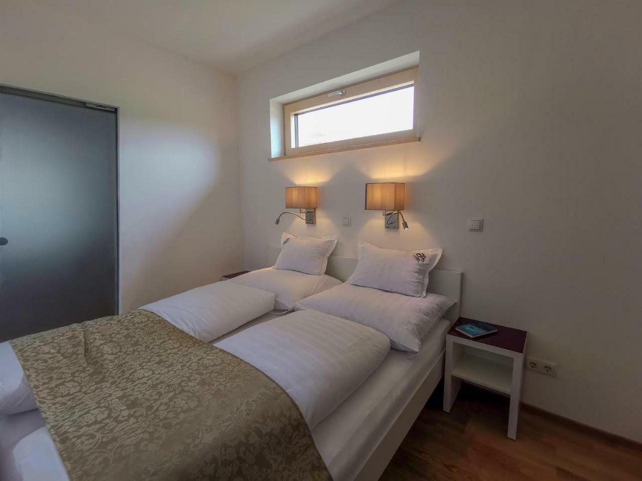 Pannonia Appartements Нойзидл ам Зее Екстериор снимка