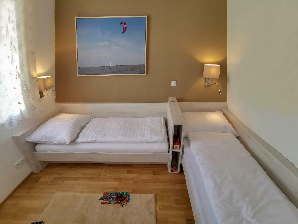 Pannonia Appartements Нойзидл ам Зее Екстериор снимка